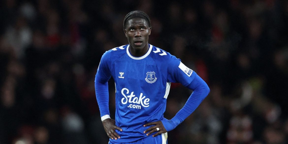 Imagine him & DCL: Everton targeting "incredible" Onana replacement